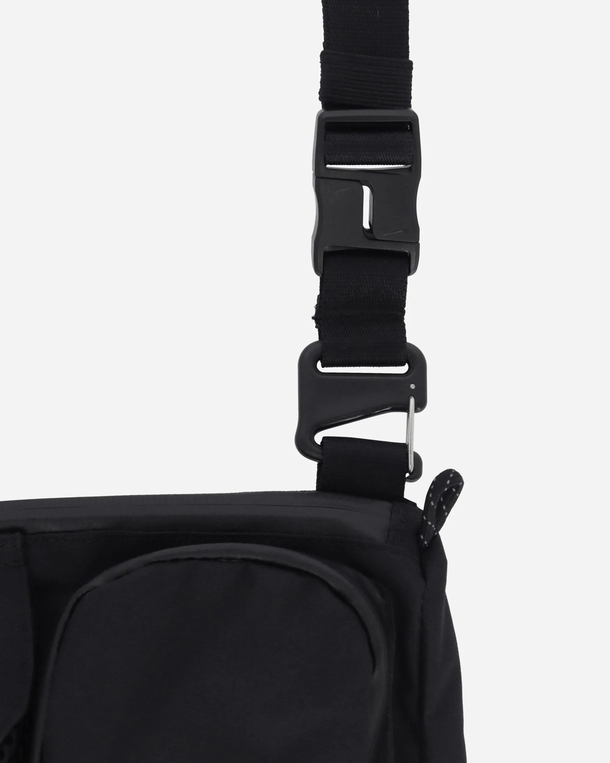 ACG 'DAYMAX' Crossbody Bag Black / College Grey
