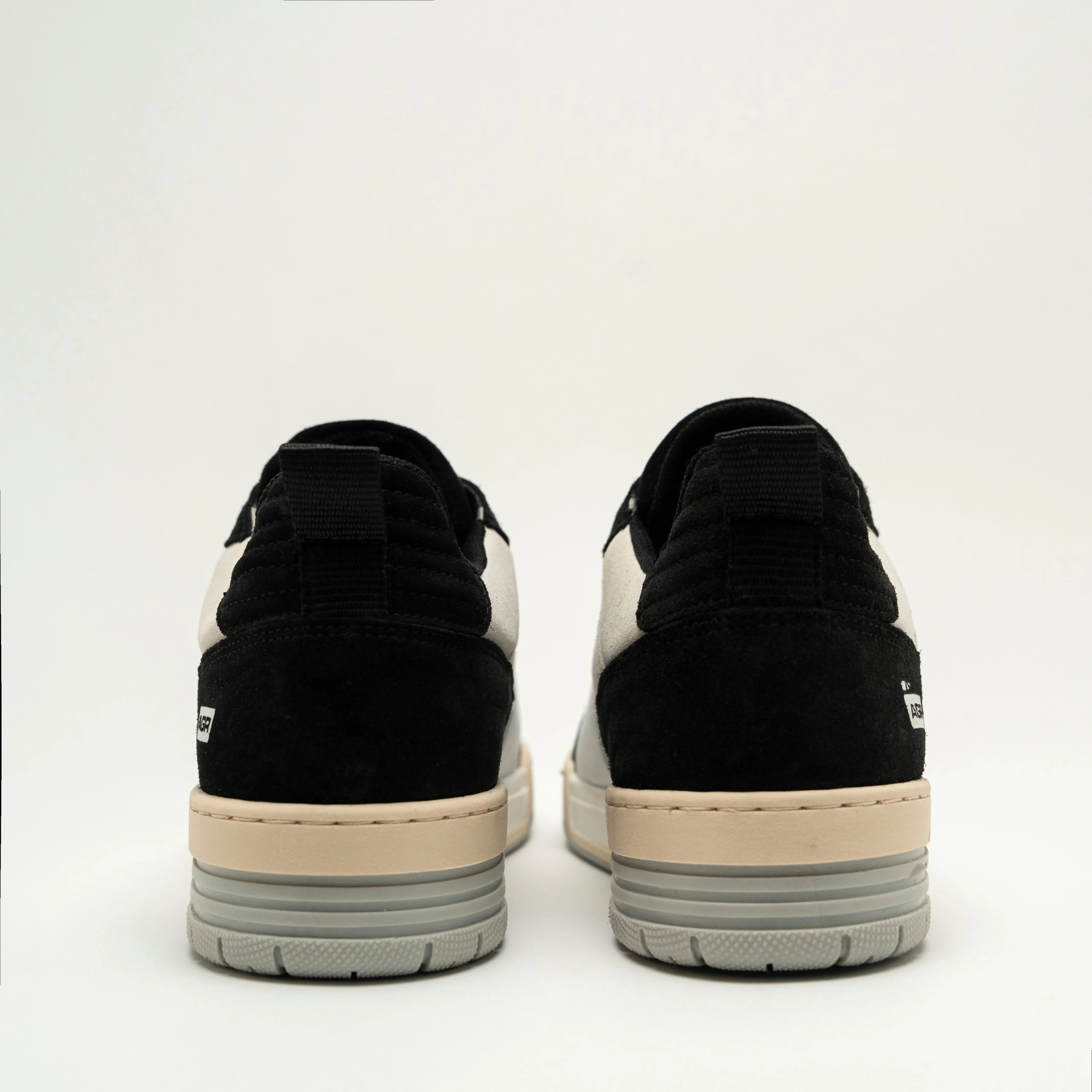 AGR Light Black Sneaker