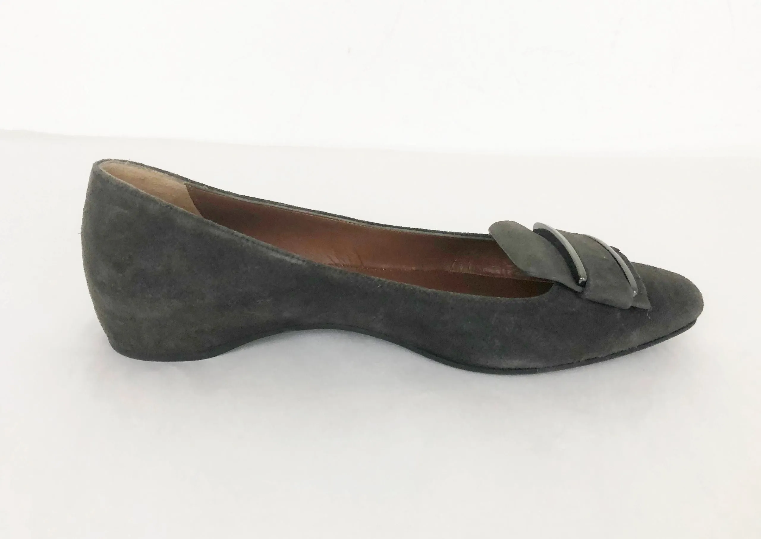Aquatalia Grey Suede Flats Size 7