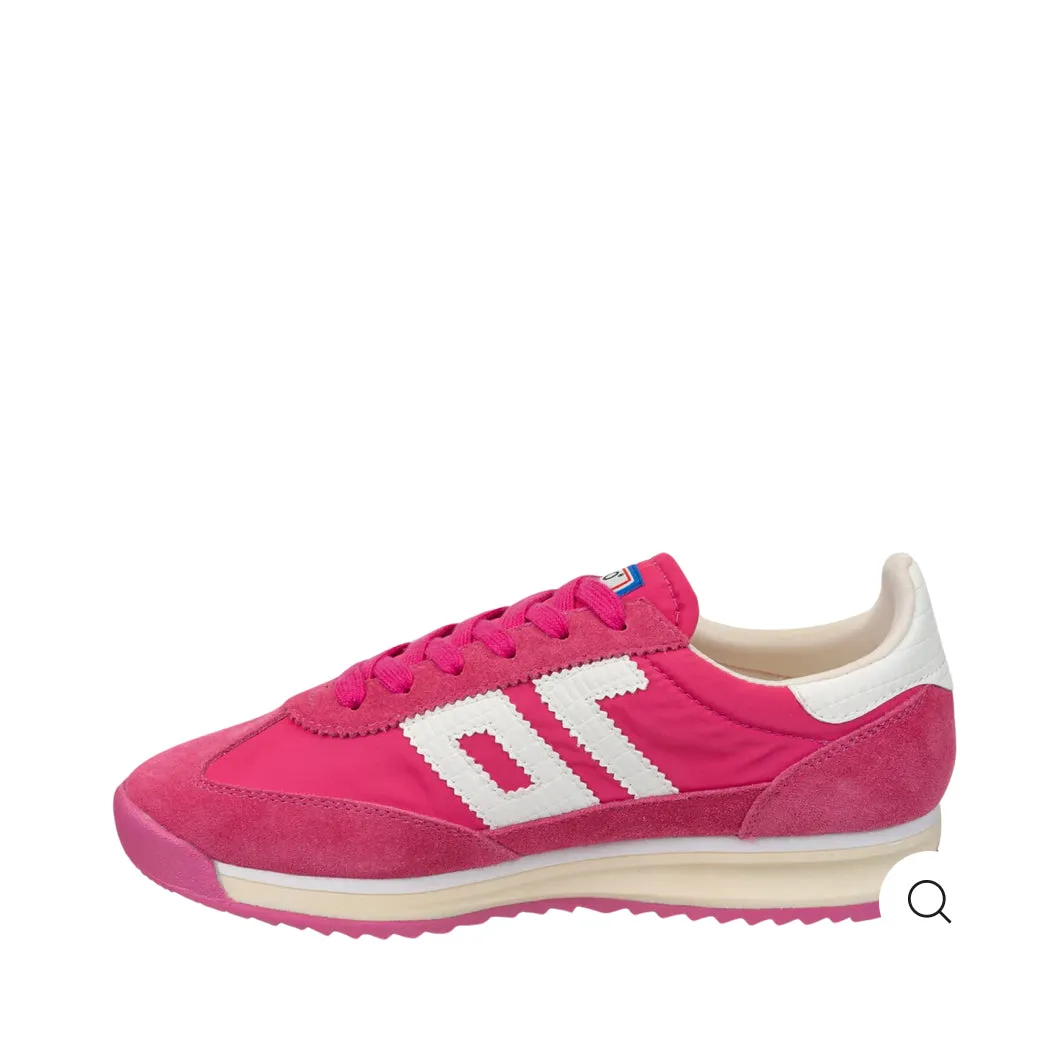 Back 70 - Barkley Fuchsia Pink Trainer
