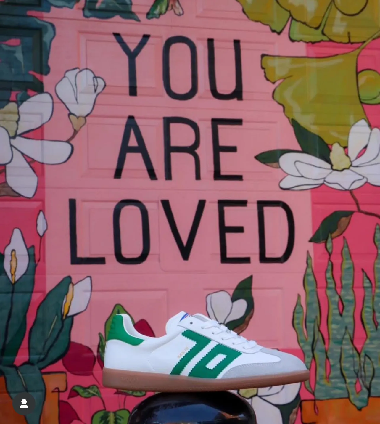 Back 70 -  Cloud White & Green Trainer