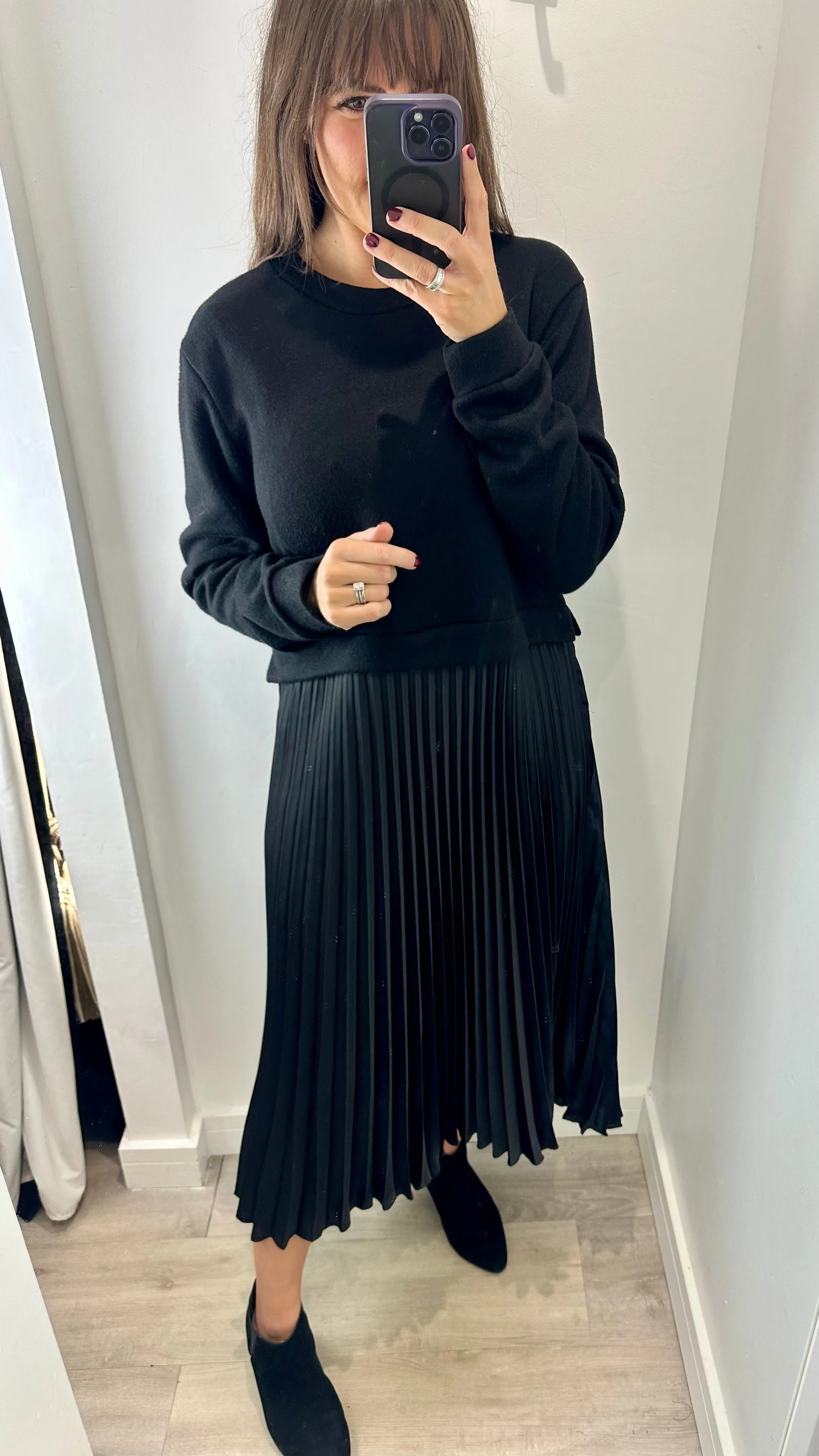 BLACK PLEATED JUMPER DRESS