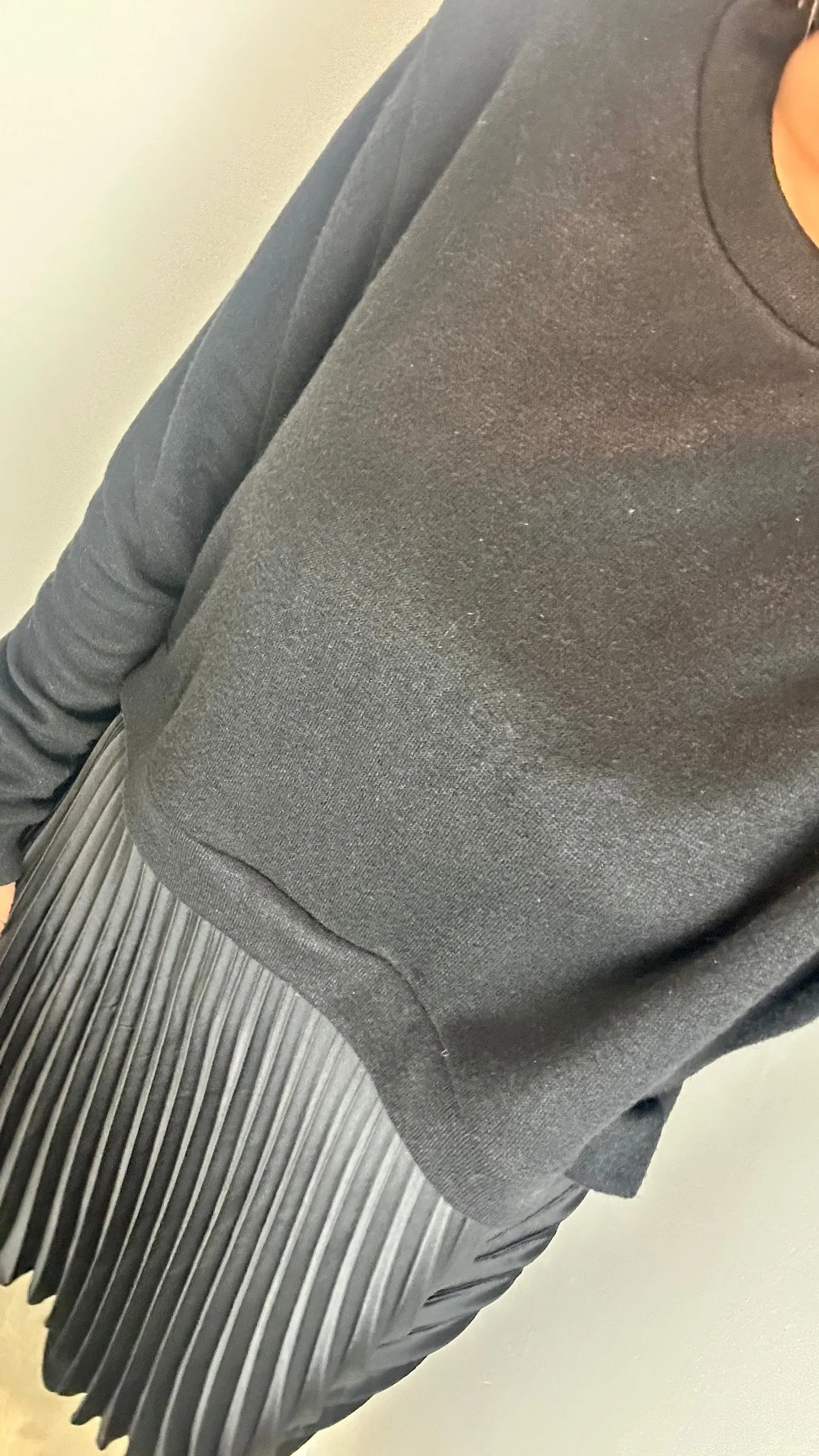 BLACK PLEATED JUMPER DRESS