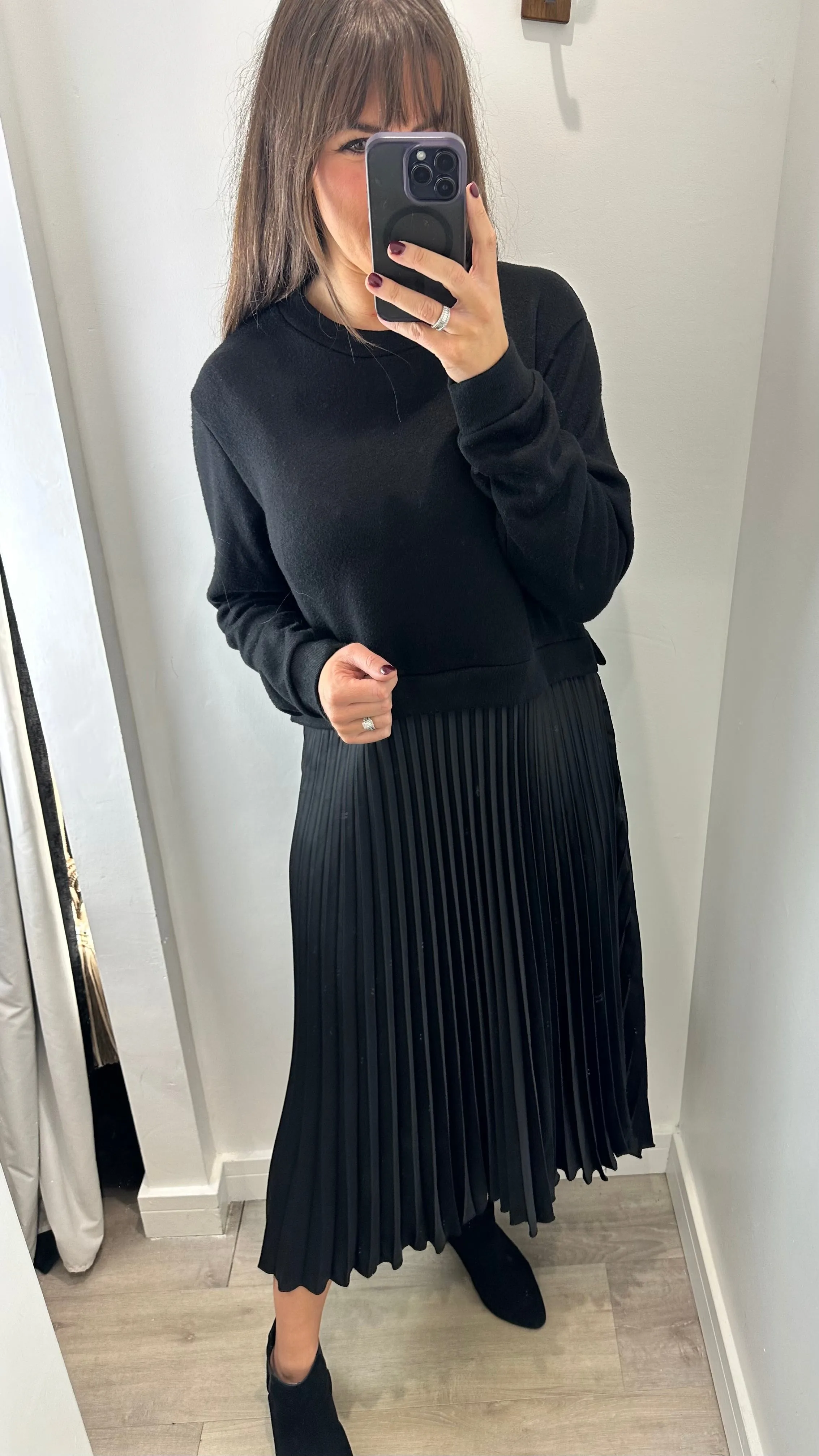 BLACK PLEATED JUMPER DRESS