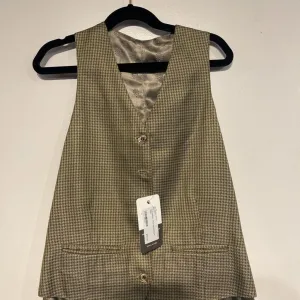 Carl Meyers Olive Houndstooth Vest