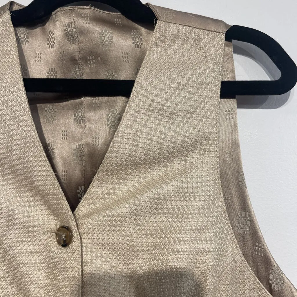 Carl Meyers Sand Vest