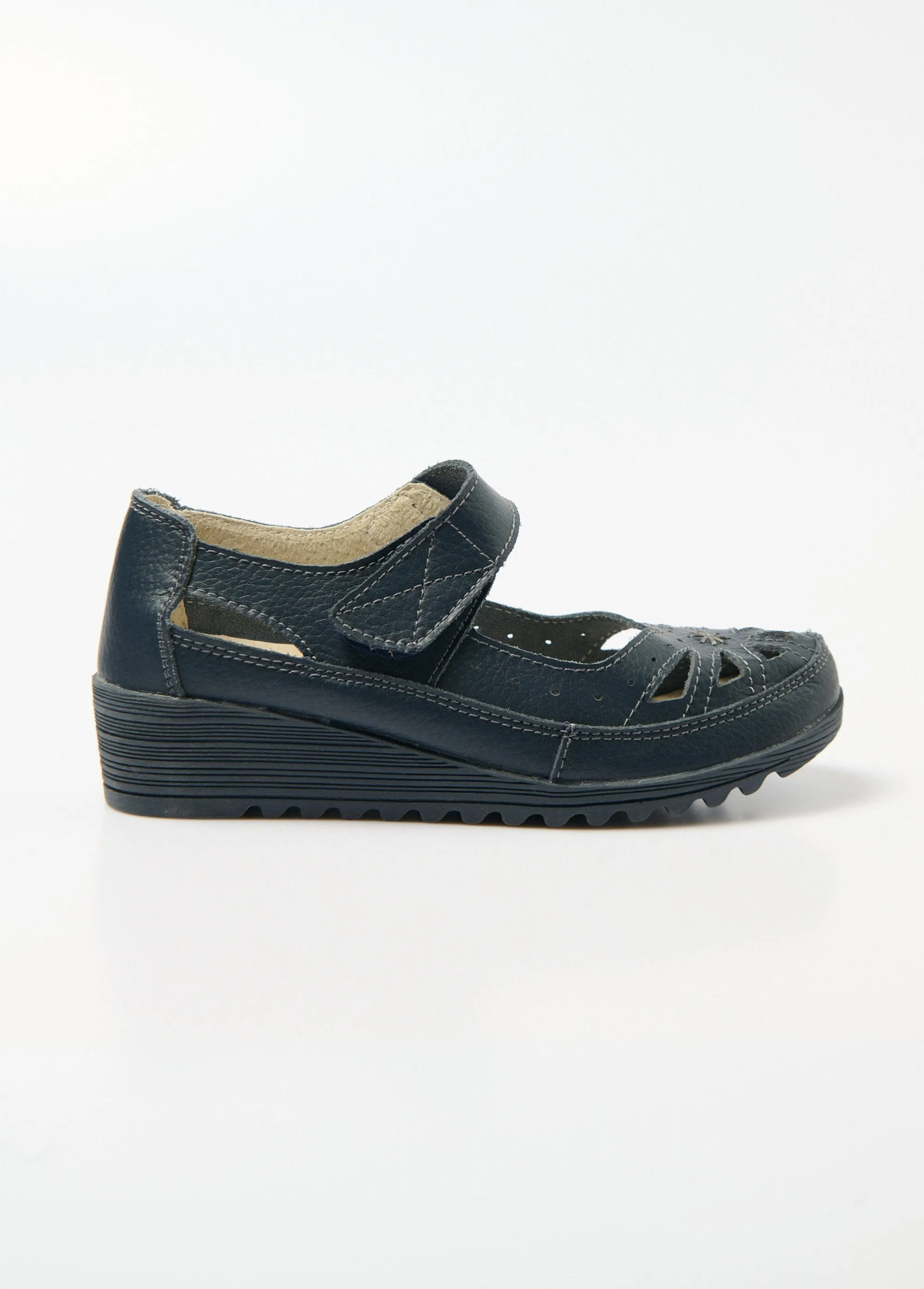 Comfort width Velcro sandals