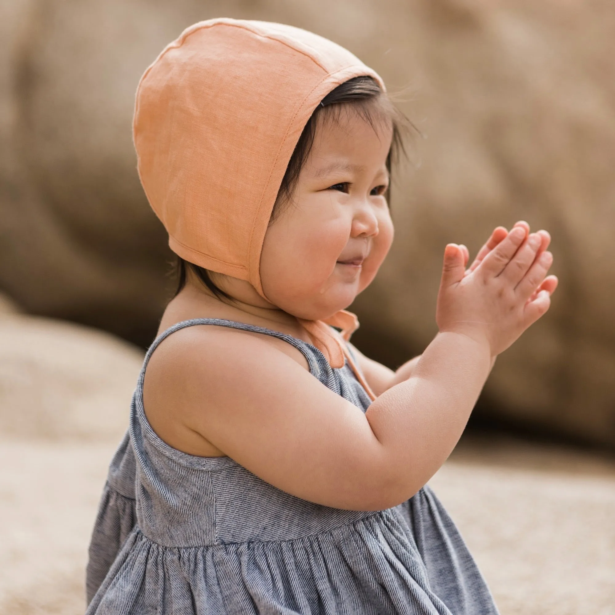 Desert Trail Linen Bonnet