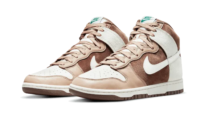 Dunk High Light Chocolate