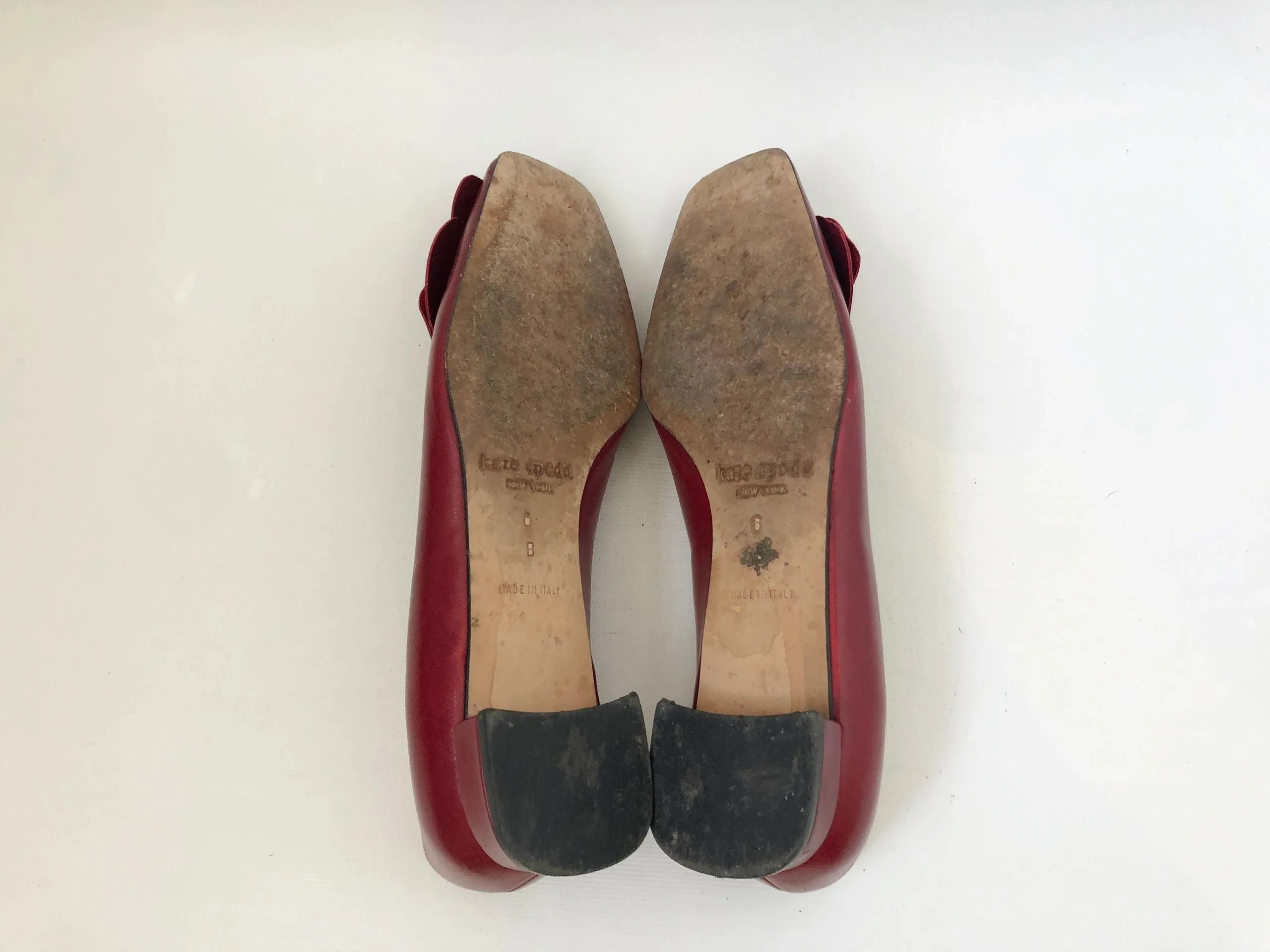 Kate Spade NEW York Flower Accent Flats Size 6