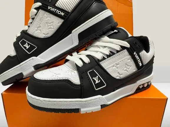 Louis Vuitton Trainers Black [NOU]