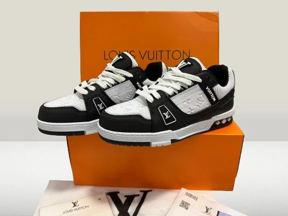 Louis Vuitton Trainers Black [NOU]