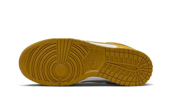 Nike Dunk Low Next Nature Light Curry