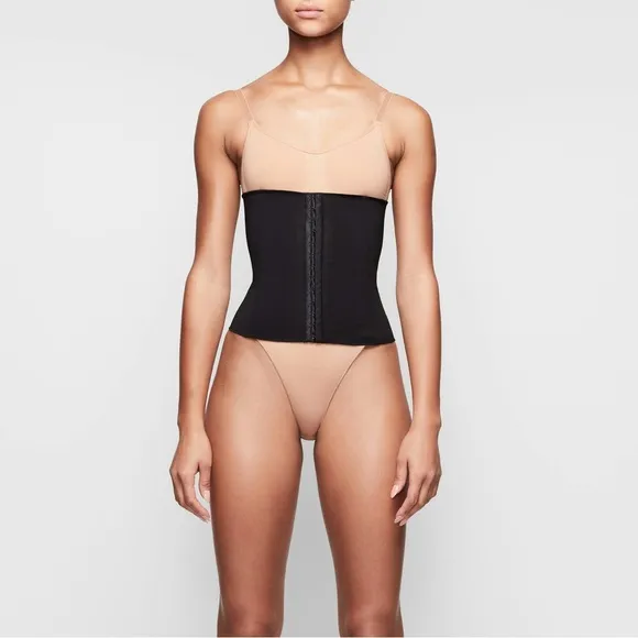 NWT Waist Trainer | Onyx | Skims