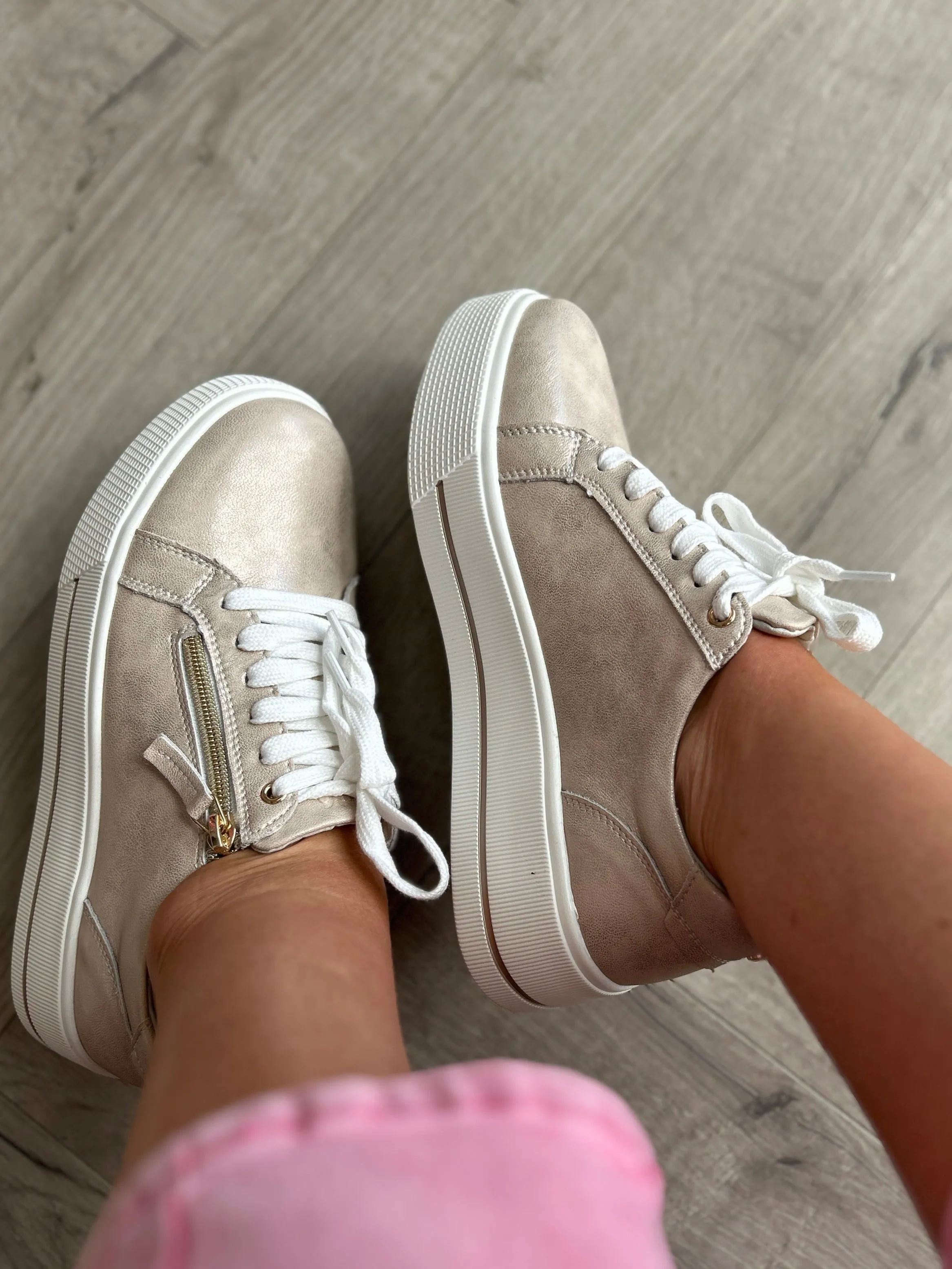 Ravenna Metallic Trainer