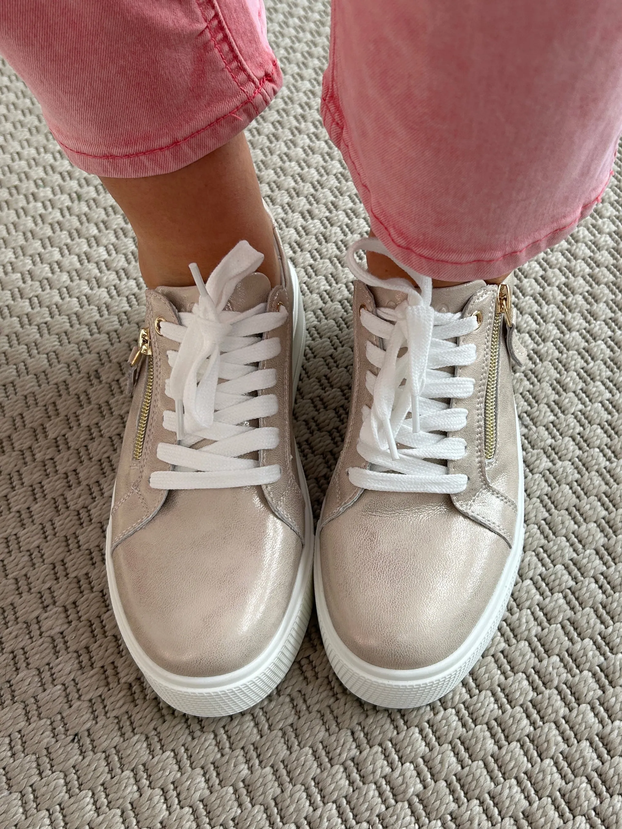 Ravenna Metallic Trainer