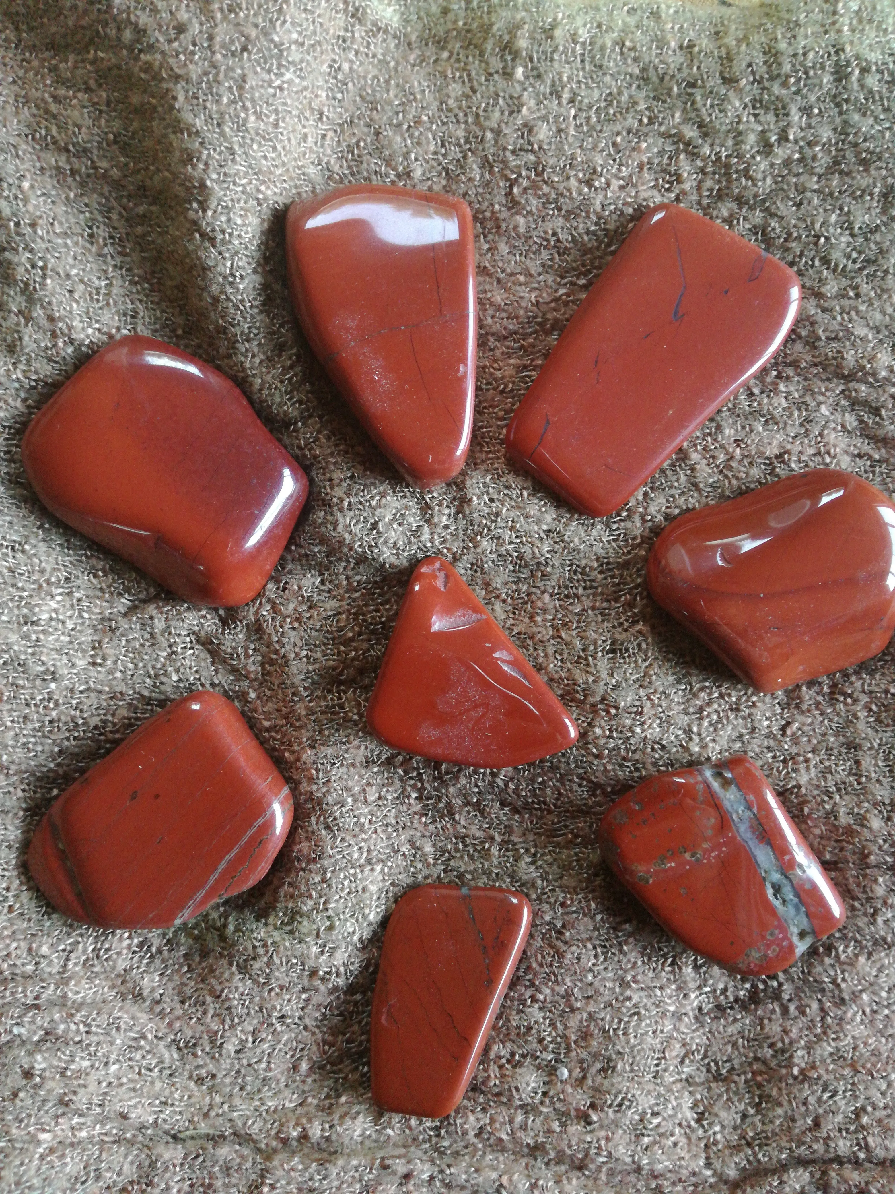 Red Jasper (smooth)