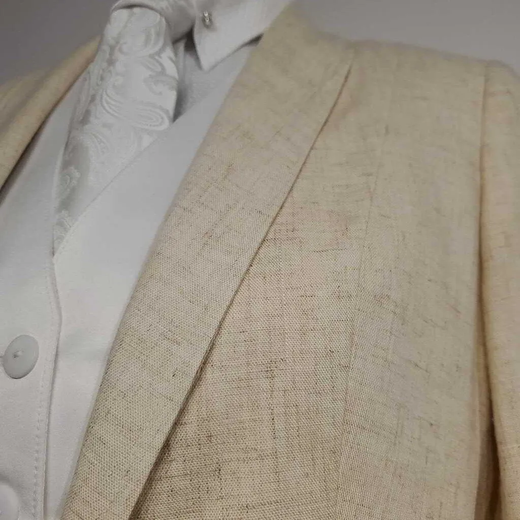 Reed Hill Cream Linen Coat