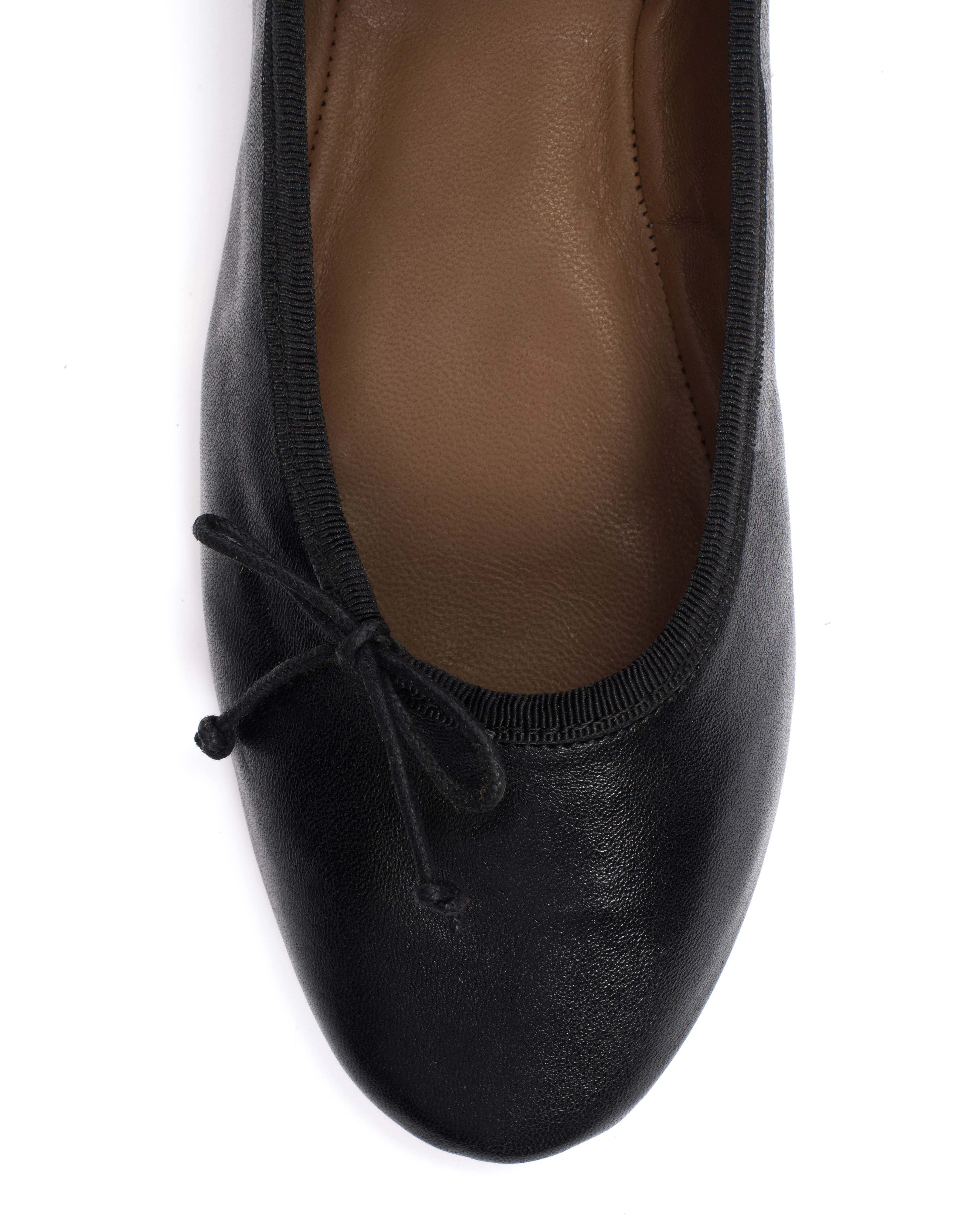 Rhina Silky lamb Black