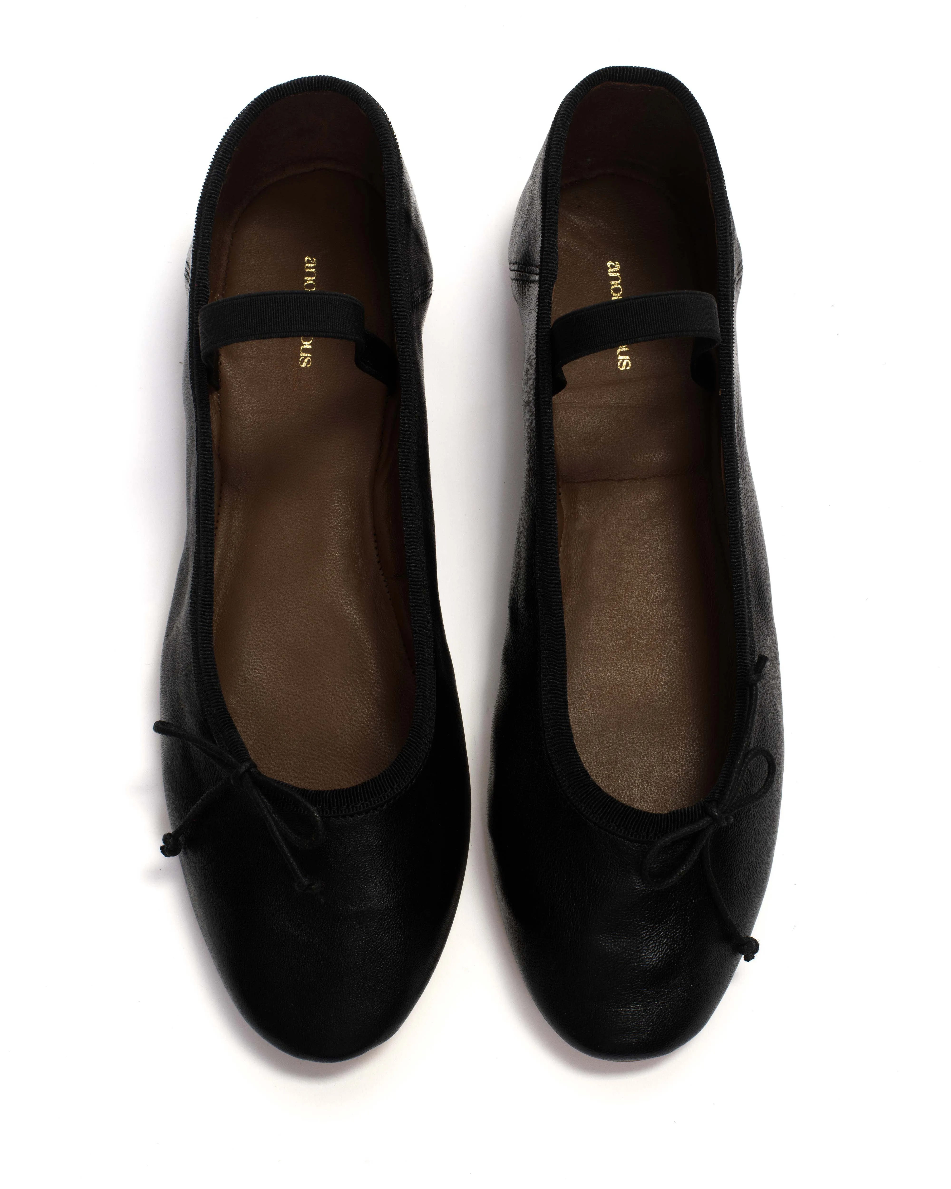 Rhina Silky lamb Black