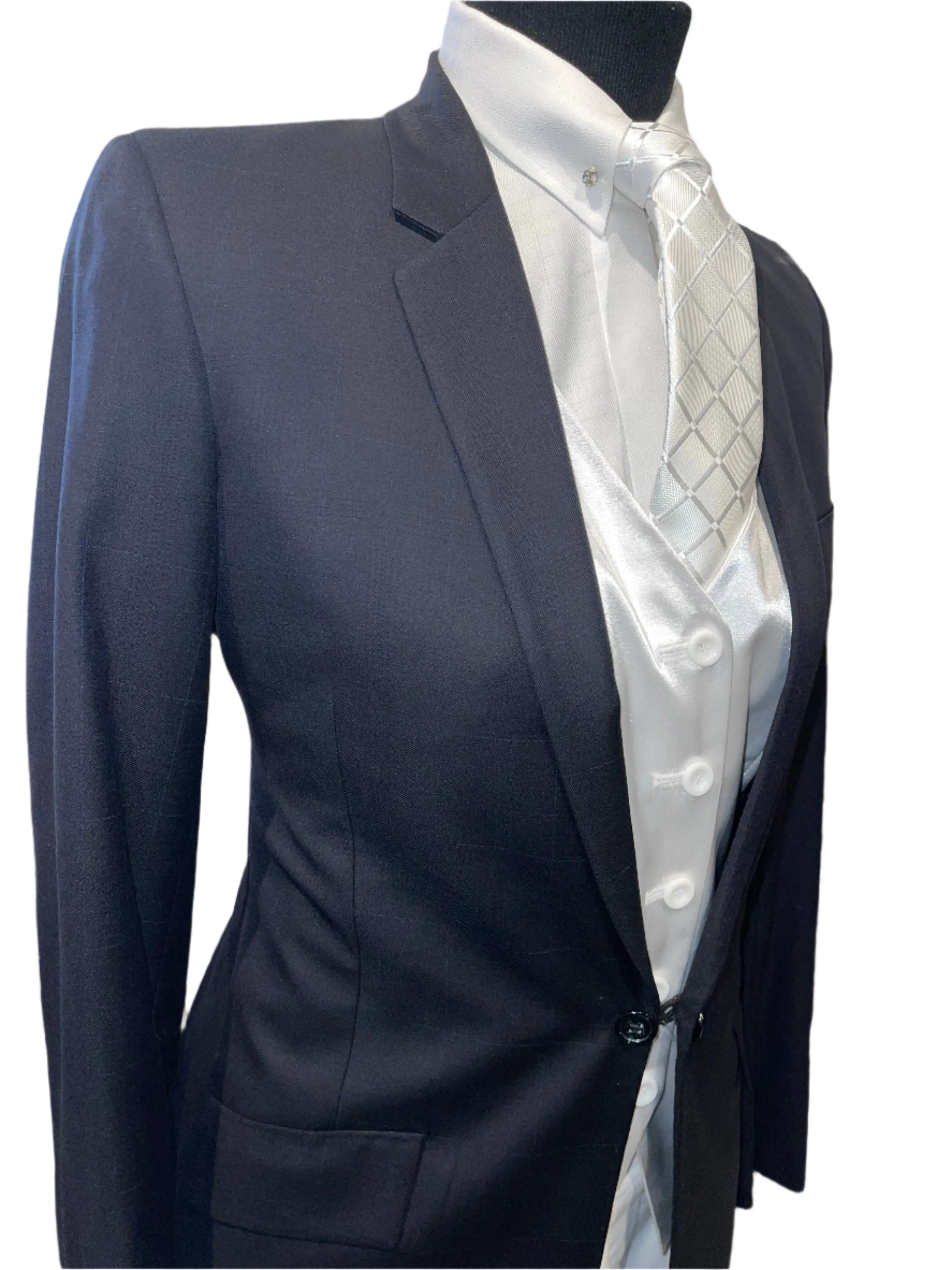 Saddleseat Connection, Boys Day Suit