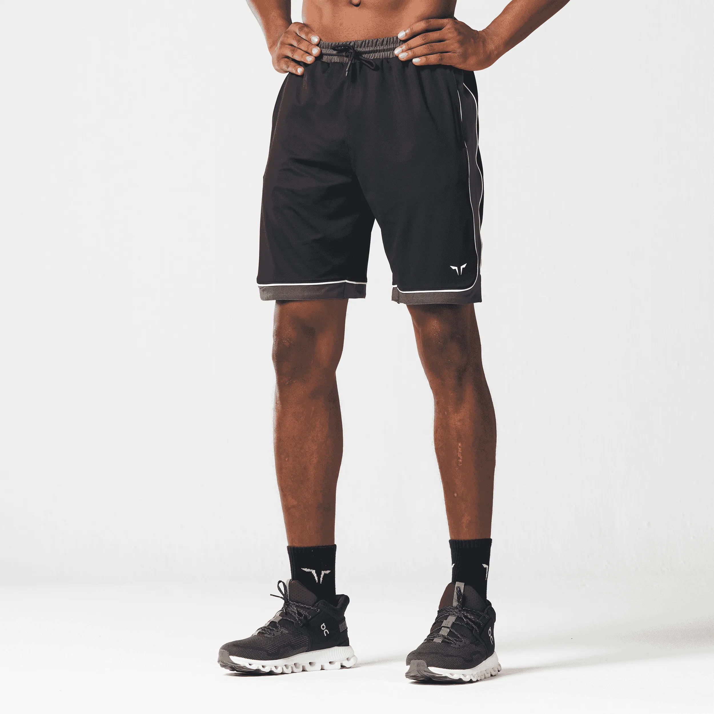 SQUATWOLF 9" BASKETBALL SHORTS