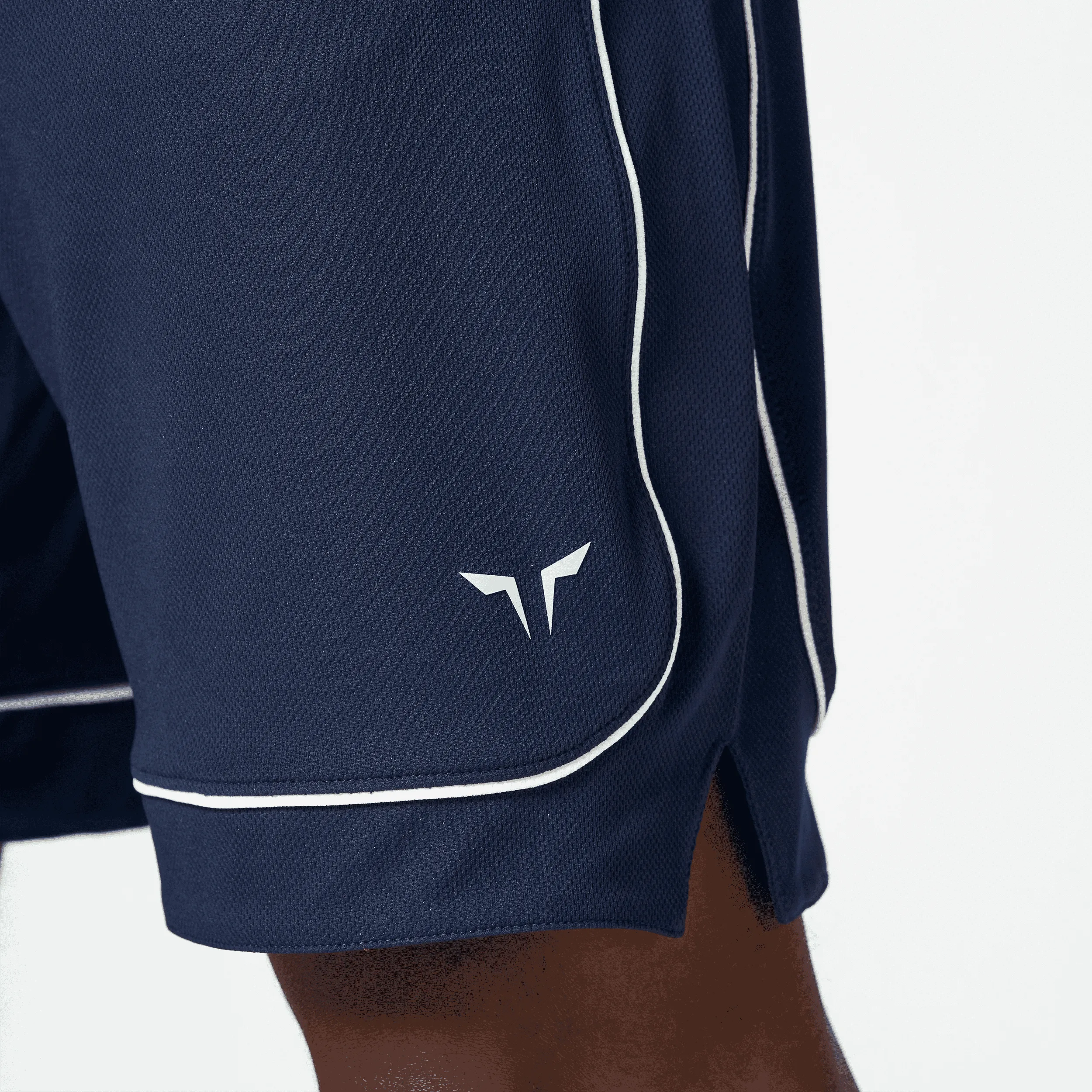 SQUATWOLF 9" BASKETBALL SHORTS