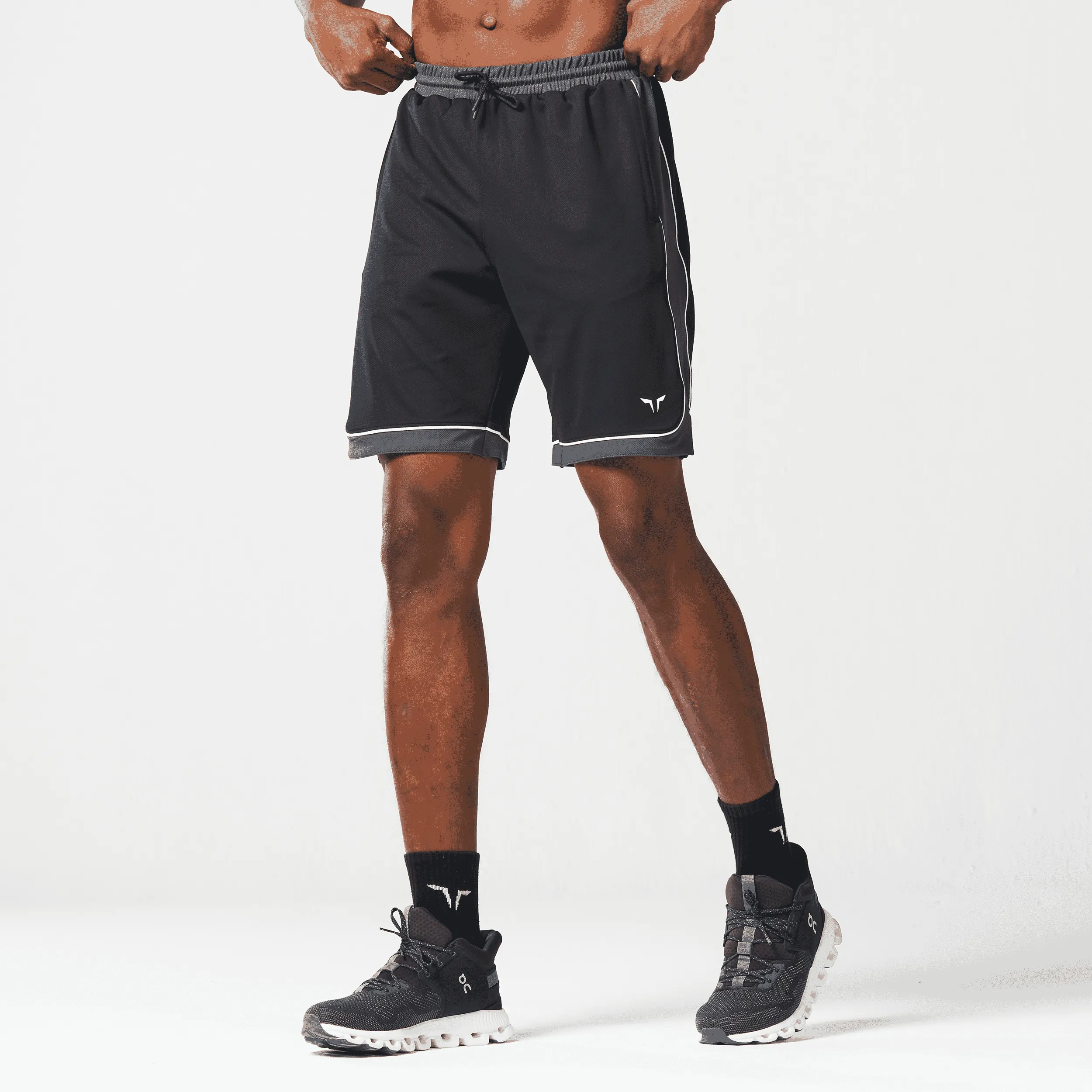 SQUATWOLF 9" BASKETBALL SHORTS