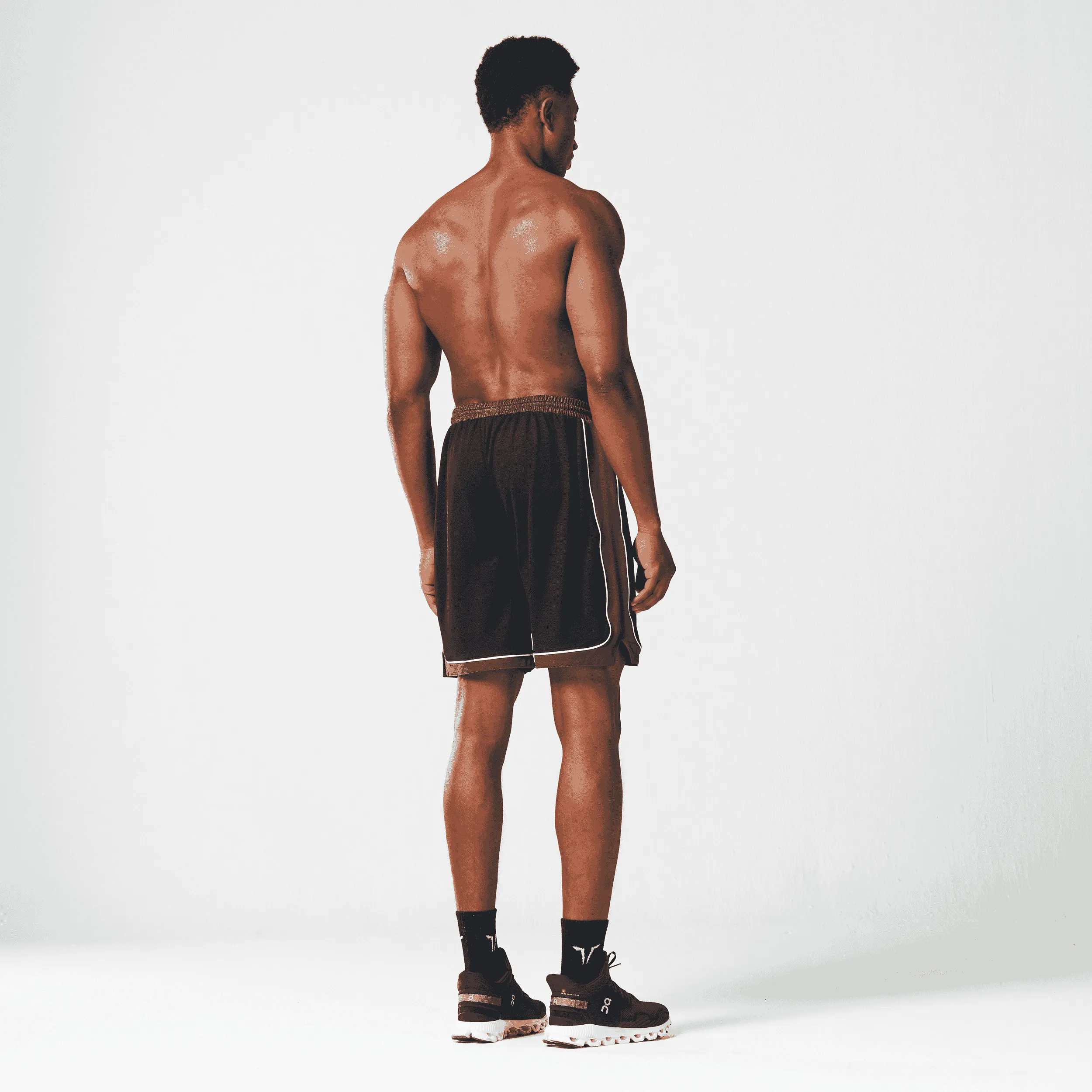 SQUATWOLF 9" BASKETBALL SHORTS