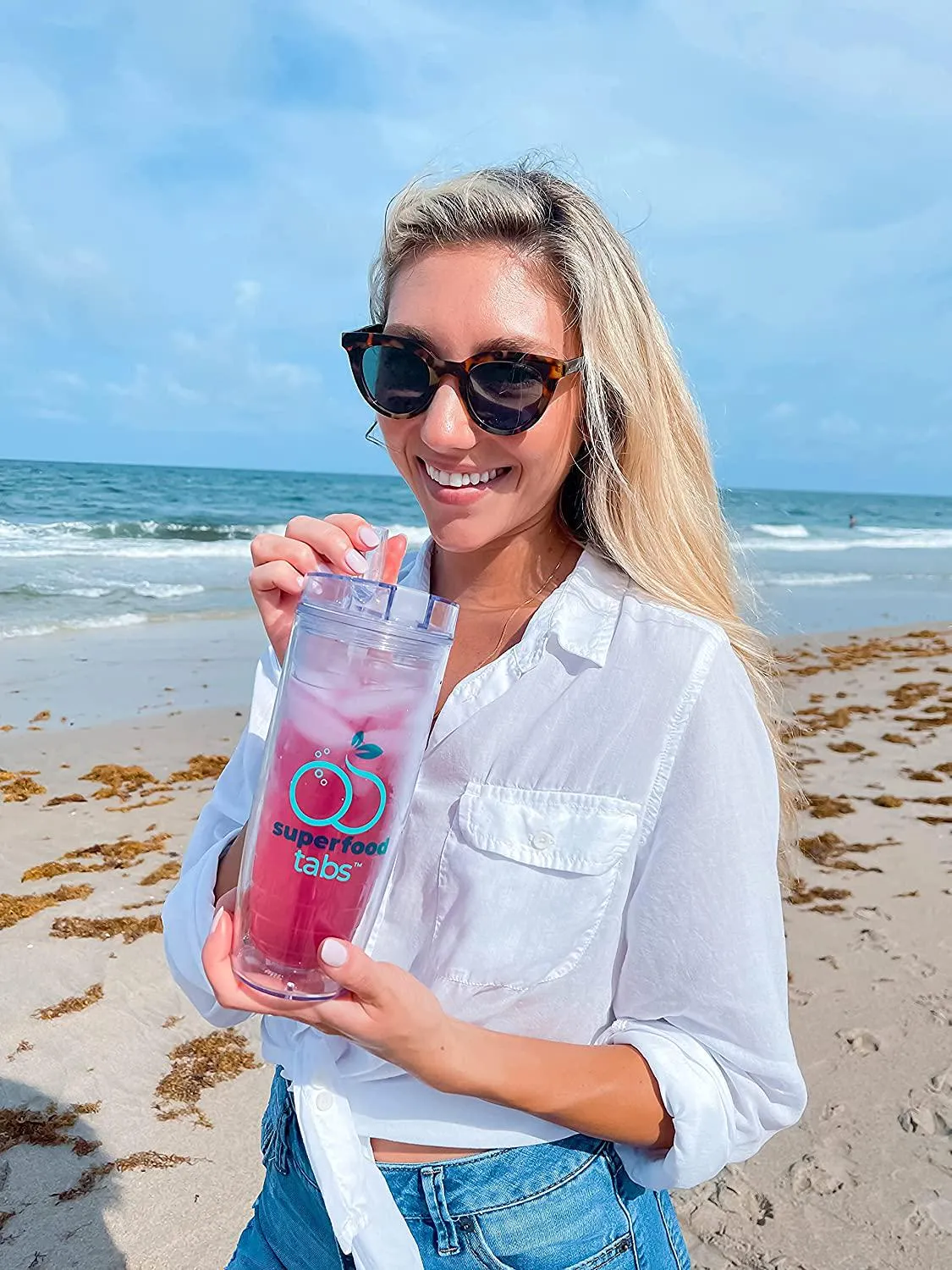 Superfood Tabs - Plant-Based Fizzy Drink, 15 Effective Superfoods, Boost Hydration with Burdock Root, Matcha, Beetroot and More. Sugar Free, Non-GMO, Keto Friendly, Gluten Free, 60 Drinks, Berry Flavor
