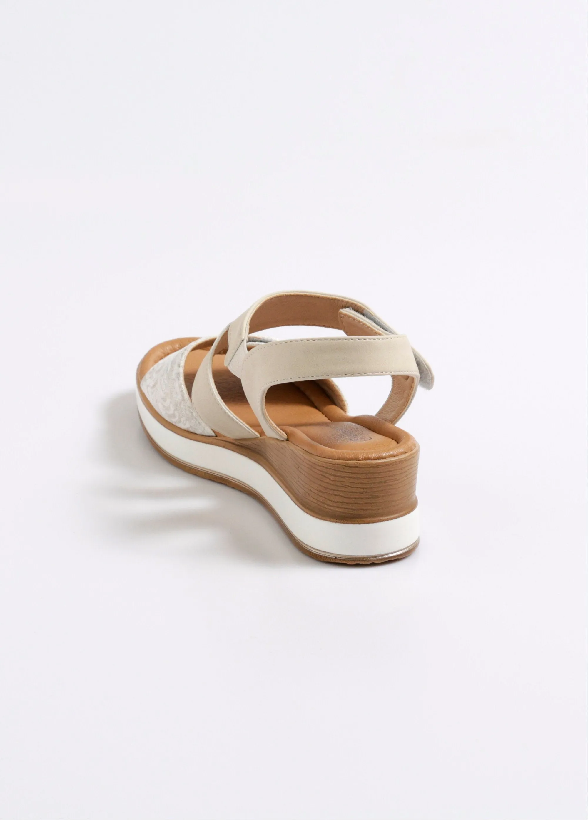 Wedge sandals with Velcro straps
